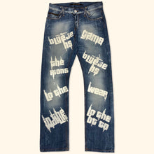 Load image into Gallery viewer, Red Bridge Printed Straight Leg Jeans (M/L)
