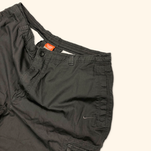 Load image into Gallery viewer, Nike Swoosh Cargo Shorts (XXL)
