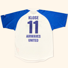 Lade das Bild in den Galerie-Viewer, Nike 2000s Miroslav Klose Airwaves Jersey (L)
