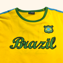 Lade das Bild in den Galerie-Viewer, 32DC Brazil Soccer Team 10 T-Shirt (M)
