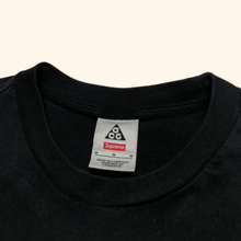 Lade das Bild in den Galerie-Viewer, Supreme Nike ACG T-Shirt (M)
