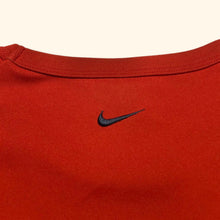 Load image into Gallery viewer, Nike 2000s T-shirt (XL)
