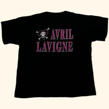 Lade das Bild in den Galerie-Viewer, Avrill Lavine 2000s Graphic T-shirt (L/XL)
