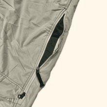 Load image into Gallery viewer, Nike ACG Vintage 2000s Parachute Pants (L)
