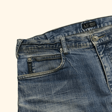 Load image into Gallery viewer, Emporio Armani Straight Leg Jeans (M)
