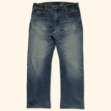 Load image into Gallery viewer, Emporio Armani Straight Leg Jeans (M)
