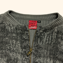 Load image into Gallery viewer, Billabong 2000s Knit Zipper (L)
