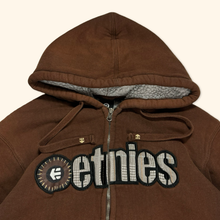 Lade das Bild in den Galerie-Viewer, Etnies Heavy Spell Out Skate Zipper (S/M)
