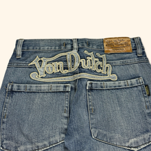 Load image into Gallery viewer, Von Dutch Y2k Vintage 2000s Jeans (S)
