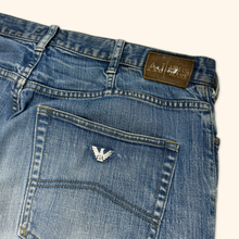 Load image into Gallery viewer, Emporio Armani 2000s Jeans (M/L)
