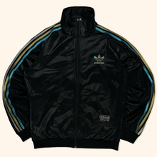 Lade das Bild in den Galerie-Viewer, Adidas 2010 Chile 62 Trefoil Wet Look Track Jacket (XL)
