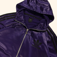 Lade das Bild in den Galerie-Viewer, Adidas 2009 Chile 62 Wet Look Track Jacket (S)
