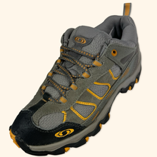 Load image into Gallery viewer, Salomon Contagrip Hike Shoes (EU39.5)
