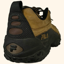 Load image into Gallery viewer, Fila Outdoor Hike Boots (EU44)
