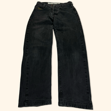 Lade das Bild in den Galerie-Viewer, Diesel Vintage Saddle Straight Leg Jeans (S)
