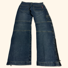 Lade das Bild in den Galerie-Viewer, Cordon 2000s Zipped Straight Leg Jeans (XL)
