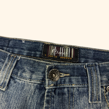 Lade das Bild in den Galerie-Viewer, Clench 2000s Sk8 Baggy Jeans (XL)
