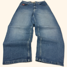 Load image into Gallery viewer, Dickies Vintage Sk8 Baggy Jeans (M)
