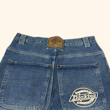 Load image into Gallery viewer, Dickies Vintage Sk8 Baggy Jeans (M)
