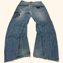 Load image into Gallery viewer, Slitchs 2000s Baggy Jeans (L/XL)
