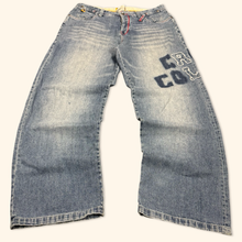 Lade das Bild in den Galerie-Viewer, Cross Colours Vintage 2000s Hip Hop Baggy Jeans (XL/XXL)
