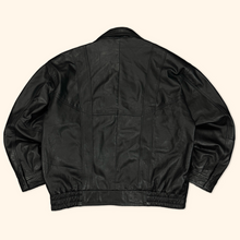 Load image into Gallery viewer, Vintage 90s Oversized Leather Jacket (XL)
