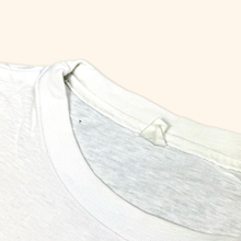 Lade das Bild in den Galerie-Viewer, Levis Vintage 1980s Single Stitch T-Shirt (L)
