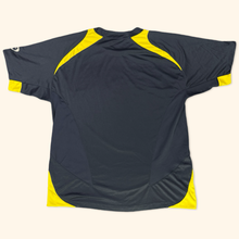 Load image into Gallery viewer, Nike 2000s Total 90 Sport T-Shirt (XL)
