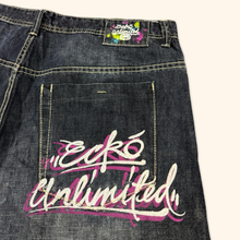 Load image into Gallery viewer, Ecko Unltd. 2000s Baggy Jorts Shorts (XXL)
