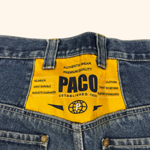 Load image into Gallery viewer, Paco 2000s Baggy Jorts Shorts (S/M)
