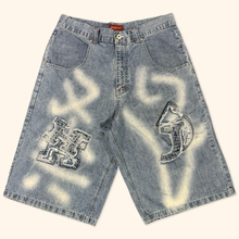 Load image into Gallery viewer, Gangstar 2000s Baggy Jorts Shorts (L)
