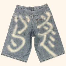 Load image into Gallery viewer, Gangstar 2000s Baggy Jorts Shorts (L)
