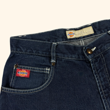Load image into Gallery viewer, Dickies 2000s Baggy Jorts Shorts (L/XL)
