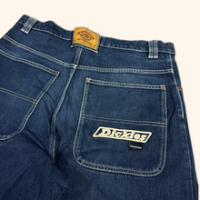Load image into Gallery viewer, Dickes Vintage 2000s Baggy Jeans (XL)
