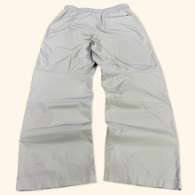 Lade das Bild in den Galerie-Viewer, Nike Vintage 2000s Track Pants Jogger (M/L)
