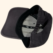 Load image into Gallery viewer, New York Yankees 2000s Faded Cap
