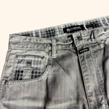 Lade das Bild in den Galerie-Viewer, Wrung 2000s Baggy Jeans (M/L)

