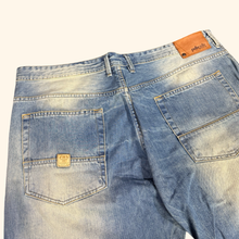 Lade das Bild in den Galerie-Viewer, Pelle Pelle 2000s Baggy Jeans (XL/XXL)
