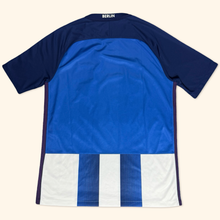 Load image into Gallery viewer, Nike Hertha BSC Berlin 2016/18 Jersey (M)
