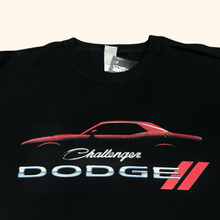 Lade das Bild in den Galerie-Viewer, Dodge Challanger T-Sirt (XL)
