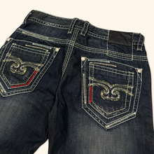 Lade das Bild in den Galerie-Viewer, Pompöös 2000s Straight Leg Jeans (L/XL)
