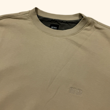 Lade das Bild in den Galerie-Viewer, Boss Embroidered Sweater (L)
