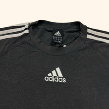 Lade das Bild in den Galerie-Viewer, Adidas 2000s Cotton T-Shirt (M/L)

