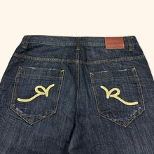 Load image into Gallery viewer, Rocawear Jay-Z Straight Leg Jeans (XXL)
