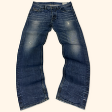 Lade das Bild in den Galerie-Viewer, Diesel Industry &quot;Larke&quot; Straight Leg Jeans 32/32 (M/L)
