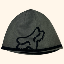 Load image into Gallery viewer, Fox 2000s Reversible Beanie (L)
