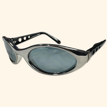 Lade das Bild in den Galerie-Viewer, Diesel 2000s Optimiser Shades
