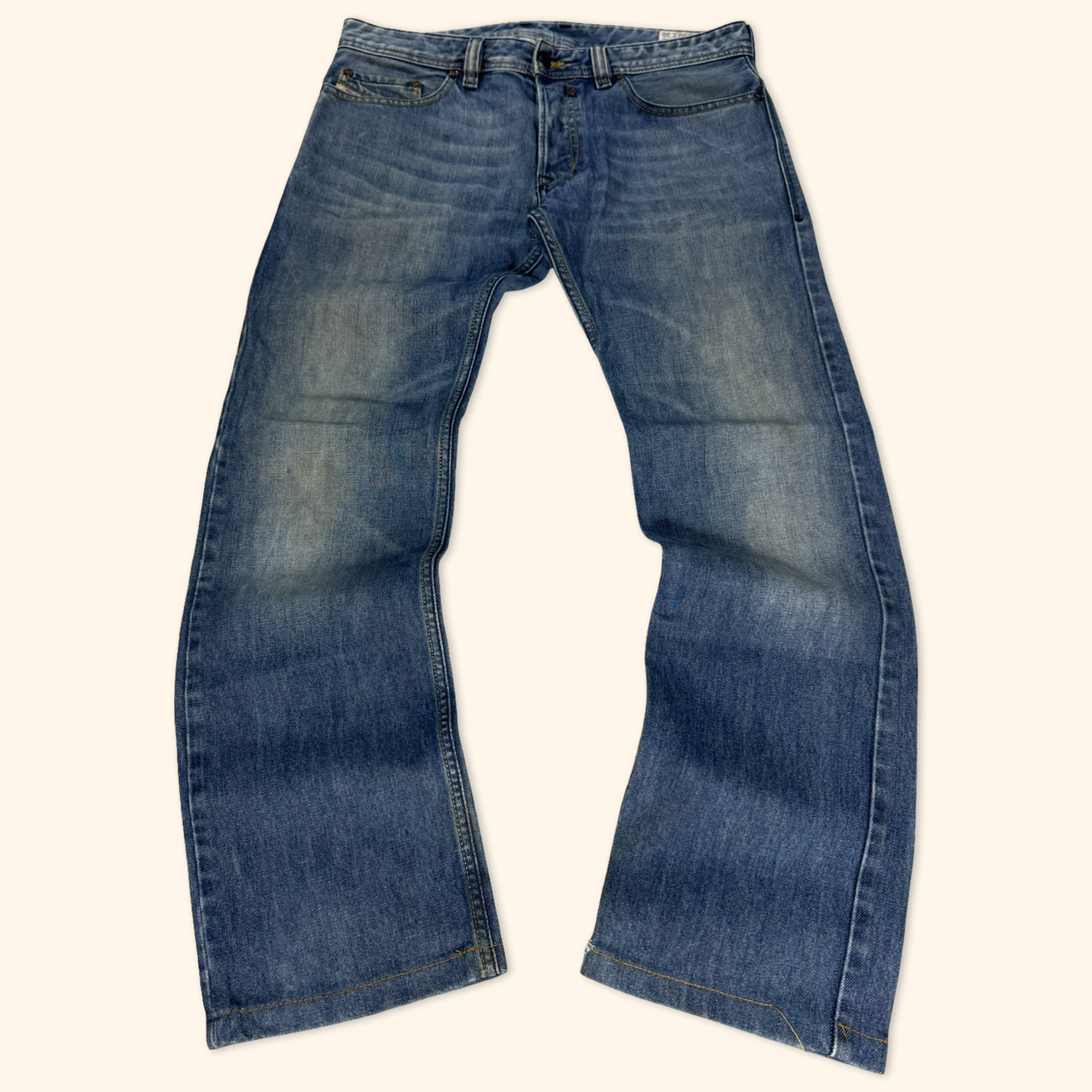 ✓【Diesel】ジーンズSAFADOwash00731 DIESEL（ディーゼル）の「DIESEL 