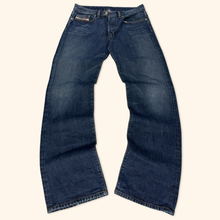 Load image into Gallery viewer, Diesel Industry Straight Leg Jeans (M)
