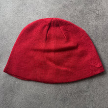 Load image into Gallery viewer, Nike 2000s Beanie
